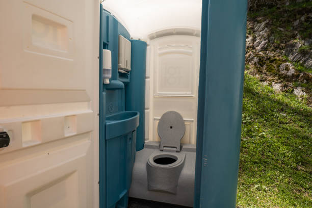 Portable Toilet Options We Offer in Dranesville, VA